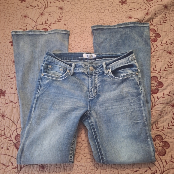 Women's Low Rise  Bootcut Jeans Size 9/29 - Picture 11 of 17